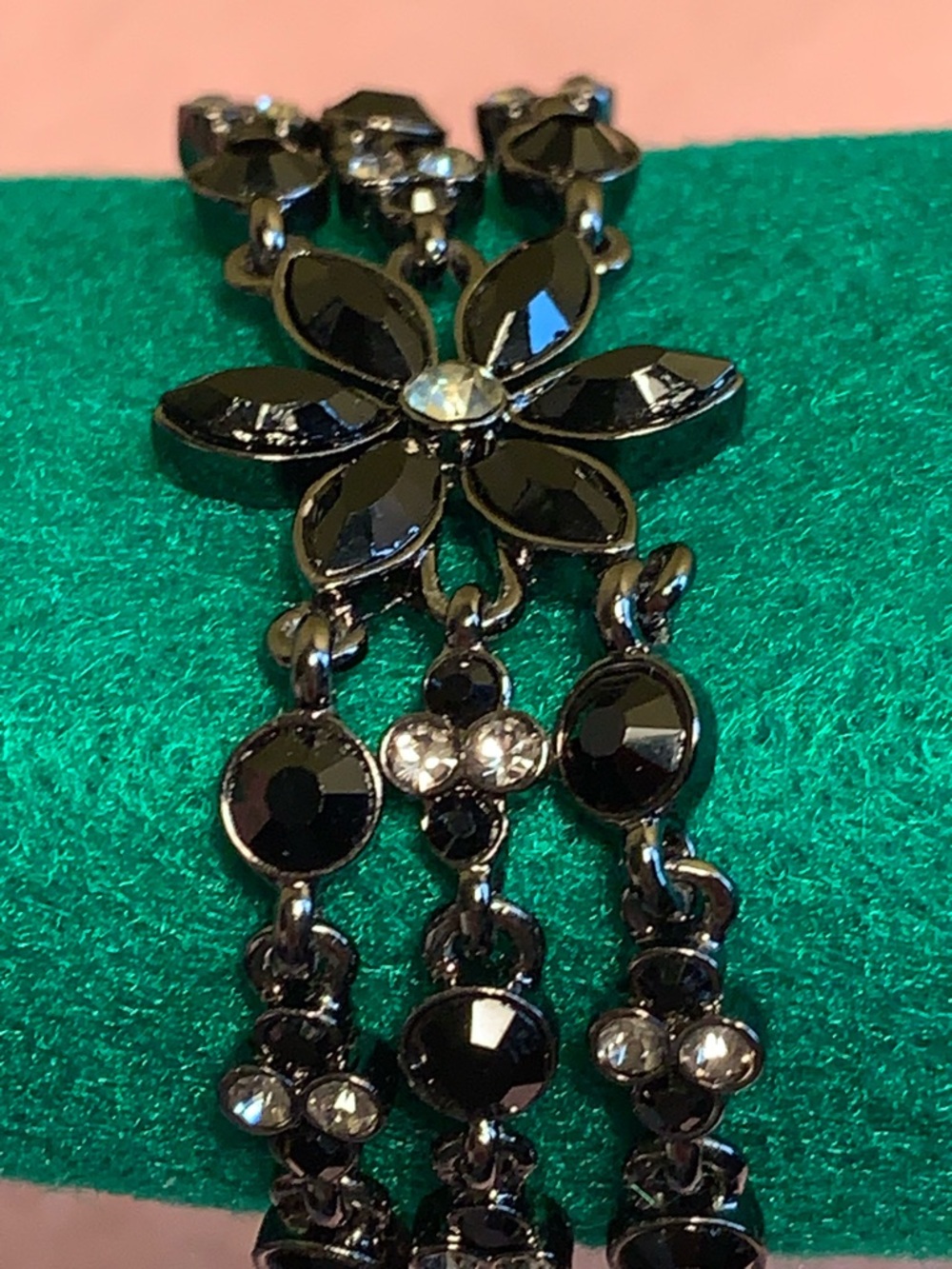 VTG 90s Nine West Black Rhinestone Multi-Row Floral Pendant Bracelet